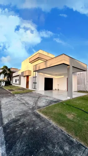 CASA TÉRREA DE ESQUINA COM TERRENO DE 500M2