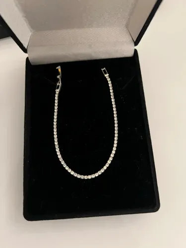 Pulseira riviera com pedras