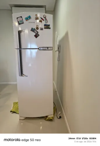 Geladeira duplex frost free Brastemp com defeito