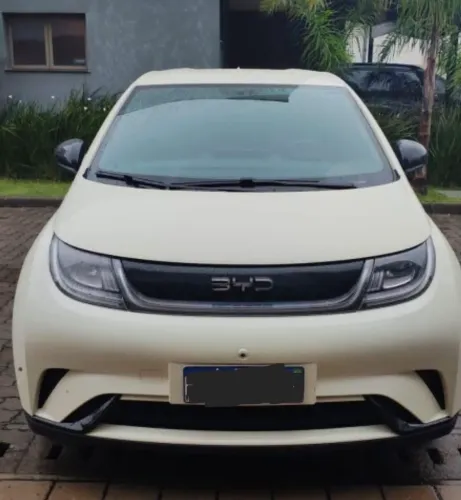BYD Dolphin EV (Elétrico) 2025