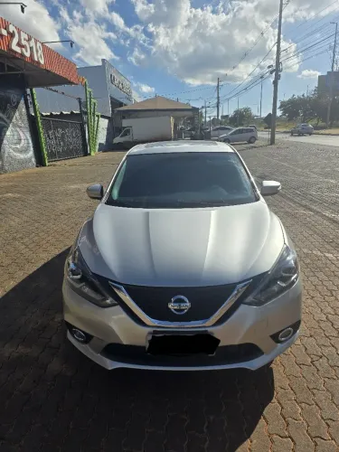 Nissan Sentra SL 2.0 Flexstart 16V Aut. 2017