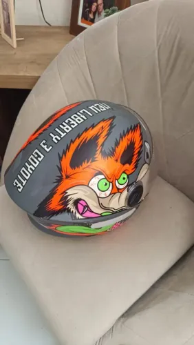 Capacete