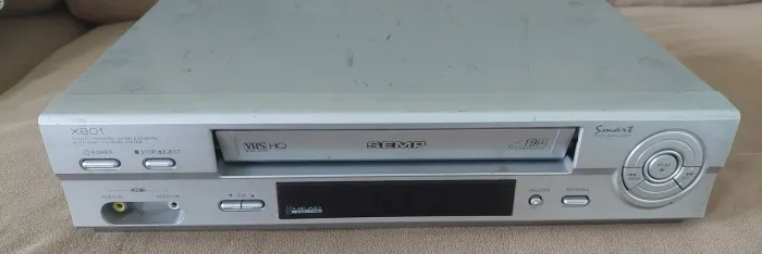 Vídeo Cassete Semp X801 5 Cabeças VHS Semp Toshiba com defeito ler antigo antiguidade