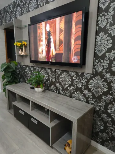 Vendo Conjunto Rack + Painel - Sala