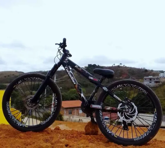 Vendo quadro aro 26