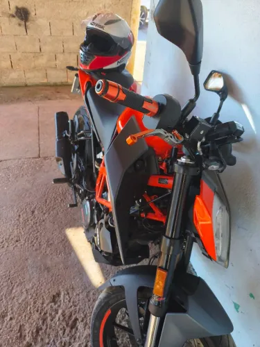 KTM Duke 390 2025