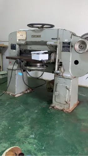 Guilhotina semi-automática Funtimod 