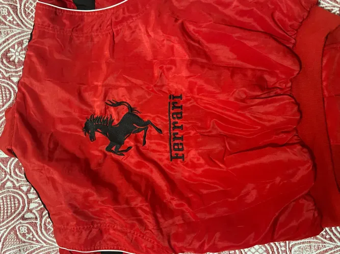 Jaqueta Ferrari premium