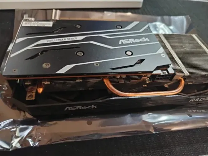 Amd Asrock Challenger Radeon Rx 6600 Series Rx 6600 Seminova
