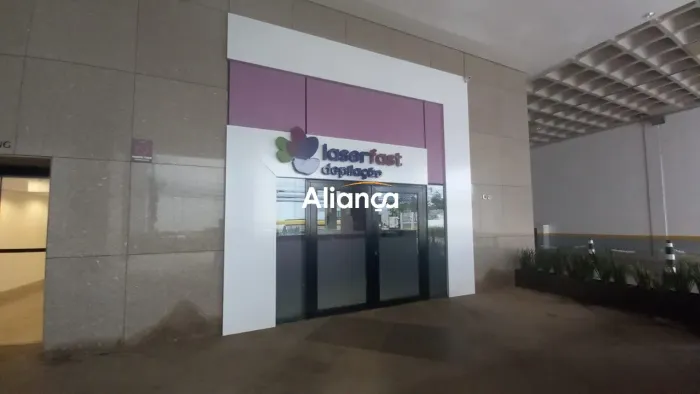 Ponto comercial / loja / andar para alugar no bairro Praia de Belas em Porto Alegre, com a