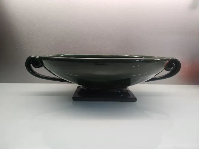 Fruteira verde escuro de cerâmica