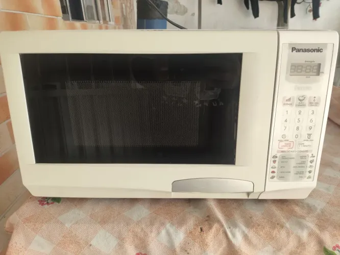 Microondas Panasonic,20 lts,110 volts, entrego e dou garantia