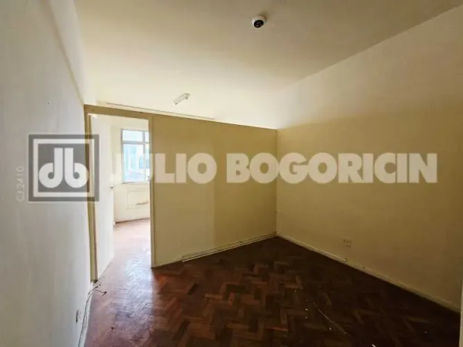 Studio : / Residencial / Centro