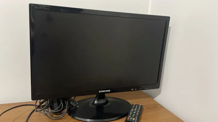 Samsung Monitor TV T22C310LB (LT22C310LBMZD)