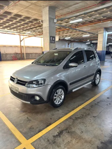 Volkswagen Crossfox 1.6 MI Total Flex 8V 5P 2013
