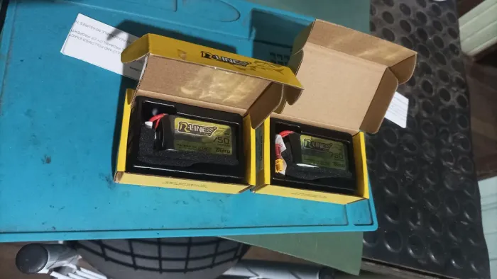 2 Bateria lipo 3s tattu drone 750 mah
