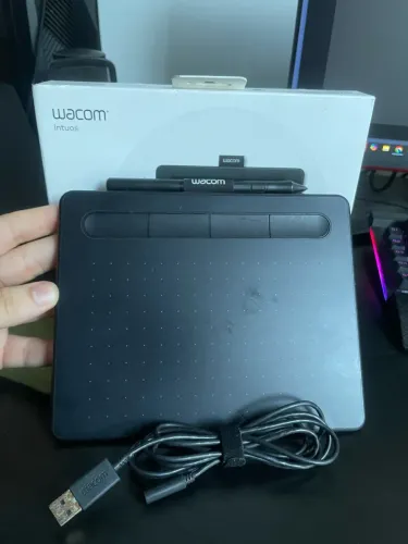 Mesa Digitalizadora - Wacom Intus CTL-4100 