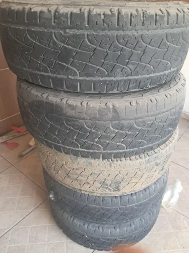 Pneu Pirelli Scorpion 245/70/16