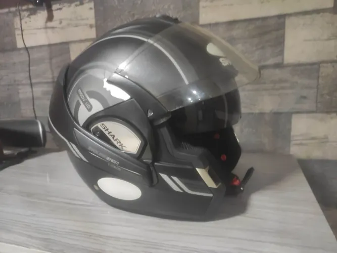Capacete Articulado Shark