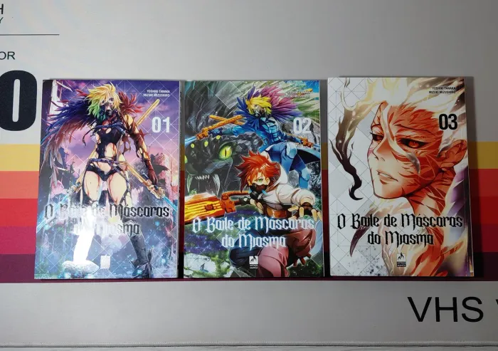 Mangá O Baile de Máscaras do Miasma - Coleção Completa em 3 volumes