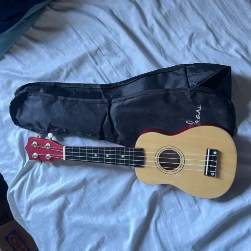 Ukelele soprano novo 