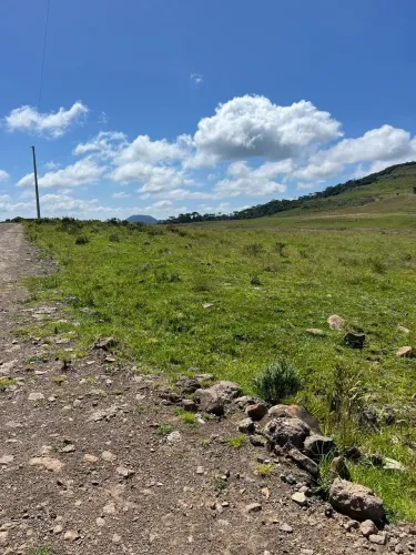 Terreno com ótimo acesso, energia elétrica instalada e desconto de 15% à vista