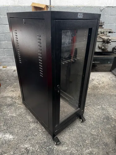 Rack de Piso Marca Iron 1,24m de altura