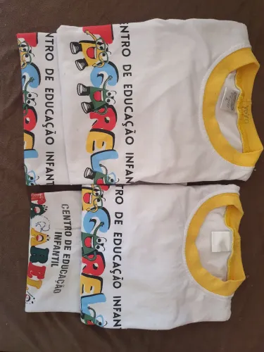Uniforme Tagarela lote 15 peças