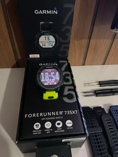 Garmin Forerunner 735XT