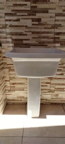 Tanque de louça com coluna DECA 50x50