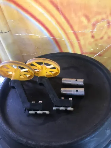 Rodinhas para bicicleta e pezinhos