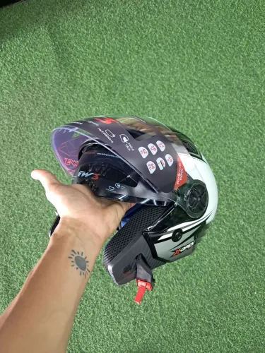 CAPACETE FW3