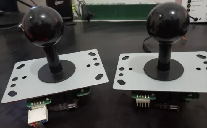 Manche Arcade Original Sanwa Original Jlx Tp 8y (Dois manche, acompanha cabo de 5 pinos)