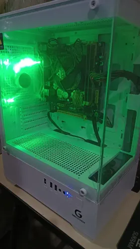 Gabinete i3 4170 8GB