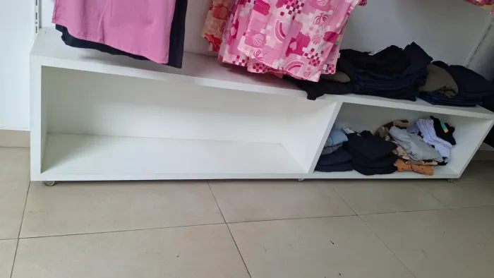 ARMÁRIO NICHO LOJA