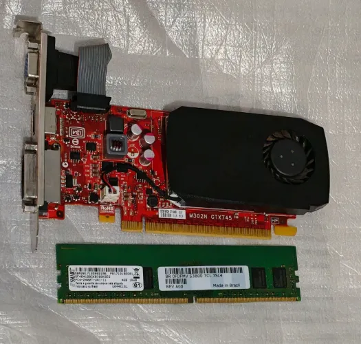 Placa de vídeo Gtx 745 + 4GB ddr4 2400mhz
