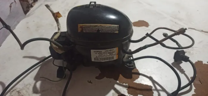 Vendo Motor de Geladeira