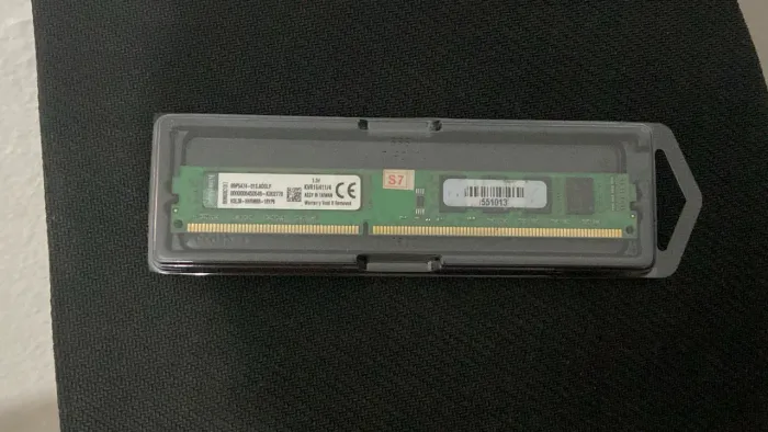 VENDO MEMÓRIA RAM 4GB DDR3