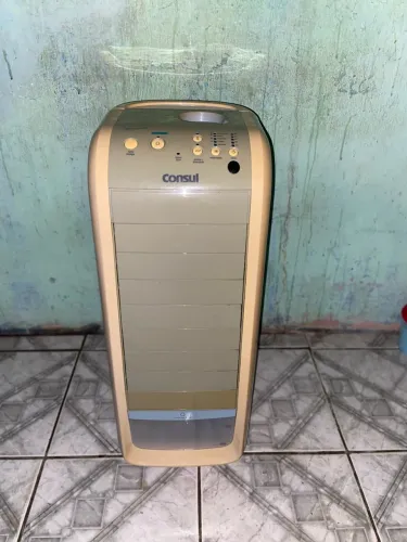 OLÁ ESTOU VENDENDO ESTE AR CONDICIONADO.