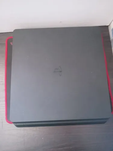 PS 4