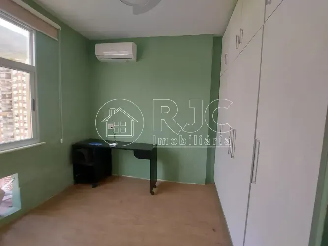 Imóvel para venda possui 121 metros quadrados com 3 quartos em Tijuca - Rio de Janeiro - R