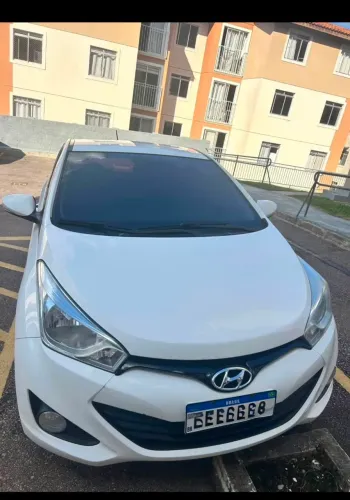 Hyundai HB20 Premium 1.6 Flex 16V Mec. 2013