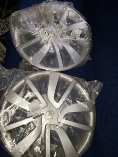 2 Calota aro 15 Sandero ou Logan semi nova original
