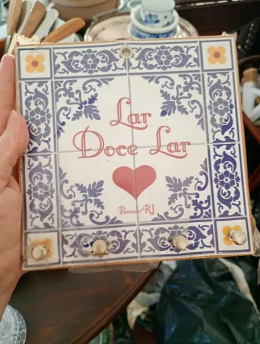 Porta chaves lar doce lar em MDF e decalque 