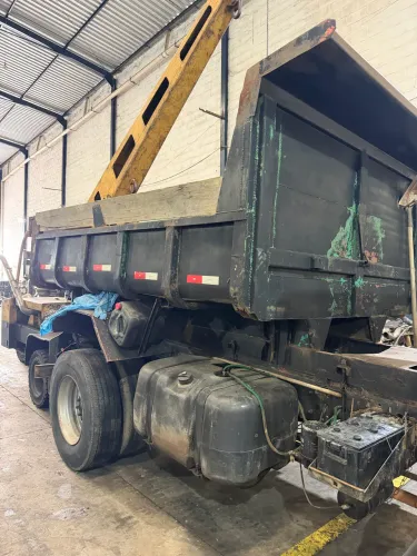 CAÇAMBA CAMINHÃO TOCO | BH-MG