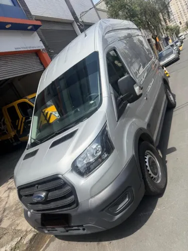 Ford Transit Furgão 2.0 Curto Turbo Diesel 2024