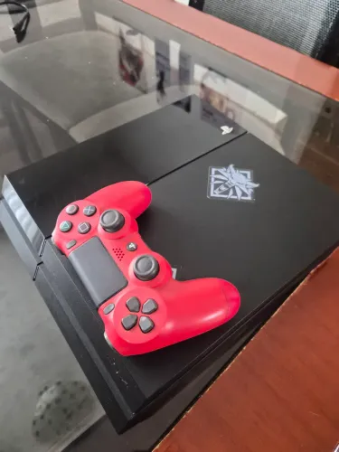 Ps4 500gb + manete