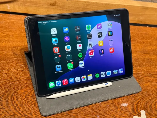 iPad 9 geração, 64GB 