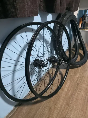 Par de aros deore 