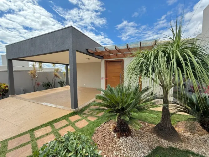 Casa à venda no Condomínio Portal do Sol Contagem!